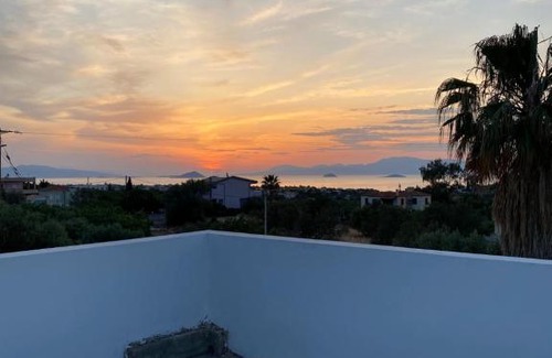Ayioi Asomatoi House | Kipseli roof top apartment
