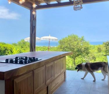 Puerto Rico House | Kiran Lodging Ayampe
