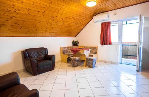 Ordacsehi Apartment | Kis Teniszház