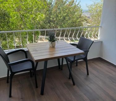 Elbasan Apartment | Kisses from Tirana