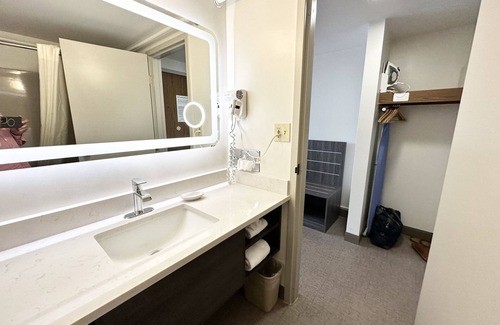 Cedar Rapids - Iowa City Hotel | Kiteville Cedar Rapids