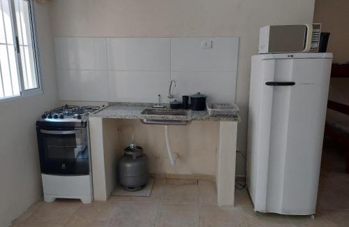 Maranduba House | Kitnet em excelente localização 150m da praia do sapê - Maranduba Ubatuba