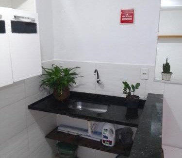 Recreio dos Bandeirantes Apartment | Kitnet na praia da Macumba no morro do Rangel