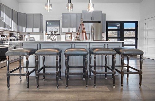 Ellensburg House | Kittitas Winter Haven w/Sauna&Hottub