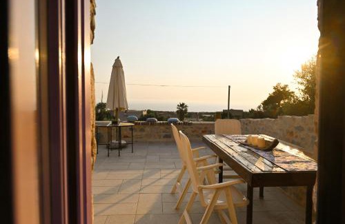 Pyrgou Dirou House | Kivotos Mani