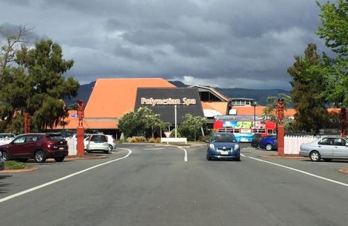 Rotorua House | Kiwi As Guest House