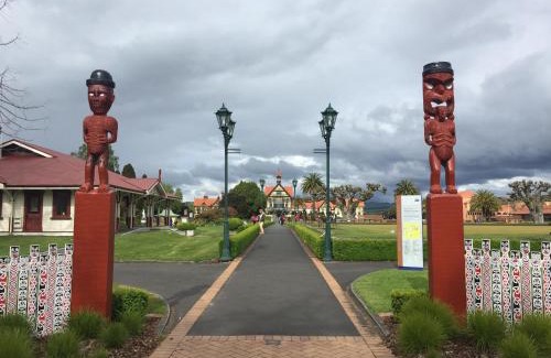 Rotorua House | Kiwi As Guest House