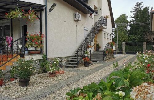 Buk House | Klára Vendégház