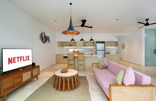 Dewi Sri Villa | KL3001 - Romantic 3 Bedroom Villa Legian