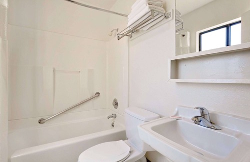 Page Hotel | Knights Inn Page