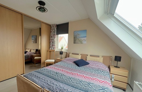 Lemmer House | Knus Vakantiehuis aan het Water met Eigen Aanlegsteiger, Huisdiervriendelijk