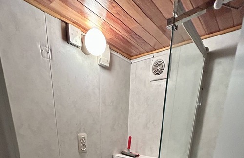 Klemskerke Ski Chalet | Knusse Woning bij het Strand en het Centrum van De Haan