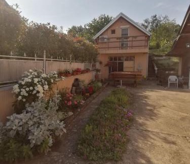 Vrdnik Apartment | KOD BAKE