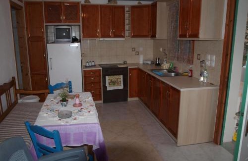 Herronisos House | Kokagia House