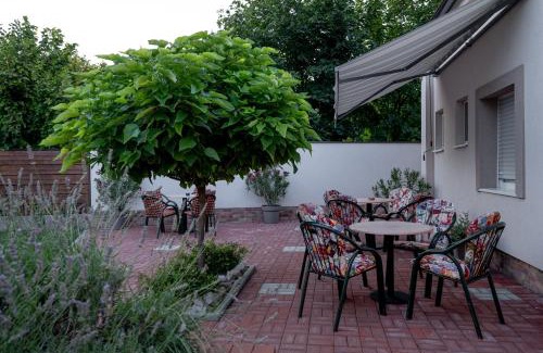 Subotica Apartment | Kollar D Guest House - Prenoćište ROOMS
