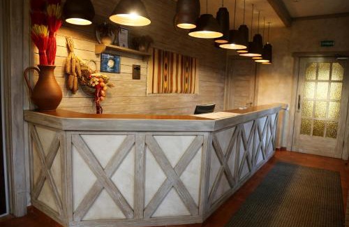 Podilskyj Hotel | Kolyba House