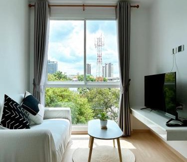 Chatuchak Apartment | Komfy Quarters