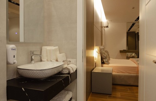 Velipoje Hotel | Kompleksi Royal