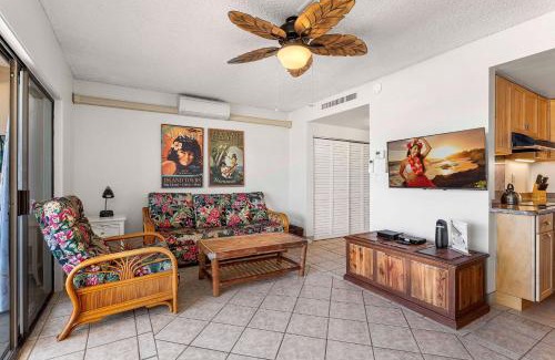 Historic Kailua Village House | Kona Plaza#203