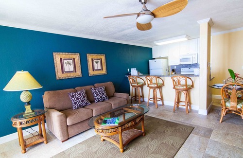 Historic Kailua Village Condo | Kona Reef, A Raintree Vacation Club Resort