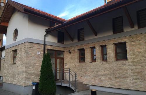 Dunajska Streda Apartment | Kondé Apartments C