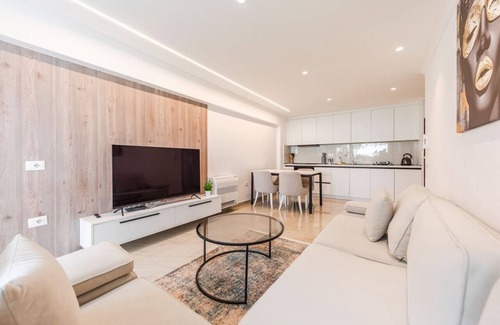 Tirana Apartment | Kondo Stays - Mumba Apartment 1