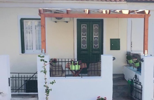 Paleopolis House | Kontos-Traditional house