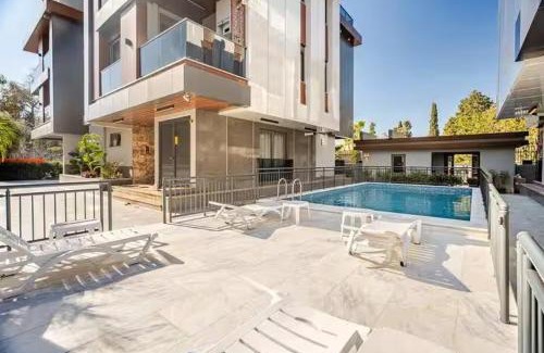 Konyaalti Apartment | Konyaaltı Luxury 3BR Apartment Pool PS5 WiFi