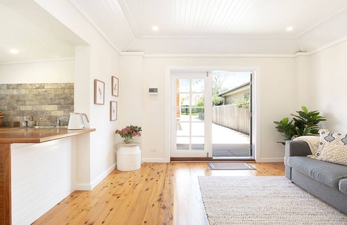 Bowral House | Kookaburra Cottage – cosy and comfortable Highlands retreat