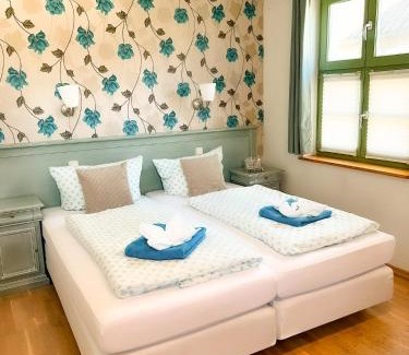 Mellenthin Apartment | Kornmühle Doppelzimmer Mühlenstein