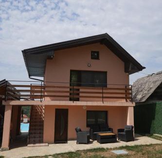 Mladenovac House | Kosmajko