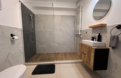 Tata Apartment | Kossuth Apartmanház