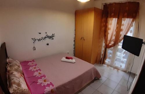 Ampelokipoi-Menemeni Apartment | Kosta's Apartment 1