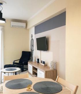 Patras Apartment | Kostas Home by Bill Apartments