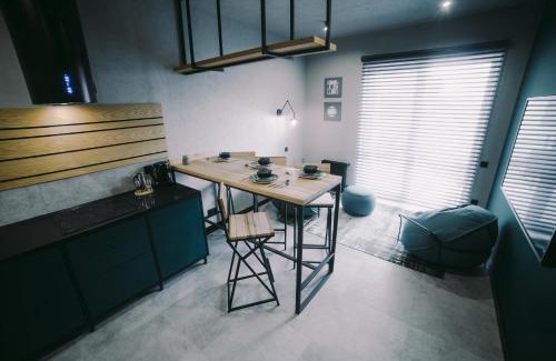 Lychakivskyi District Apartment | Kostjukowski brand-new apart-hotel
