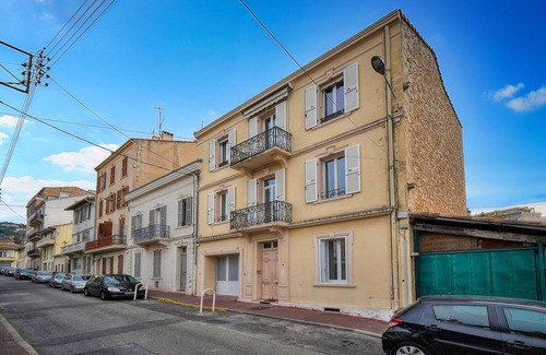Prado - Republique Apartment | Kosy Beach Spa , 2 rooms , 2 bathrooms