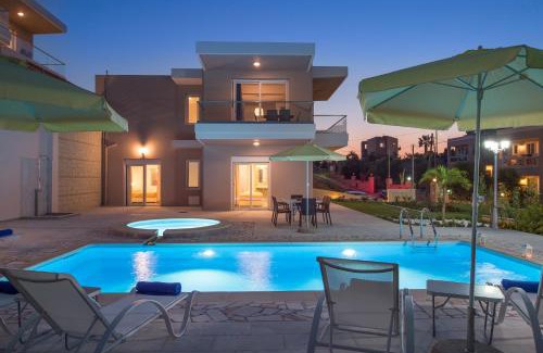 Kato Stalos Villa | Koukos Villas
