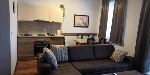 Lisina Apartment | Kraljevi Cardaci SPA Aartment 1027 für 6 Personen