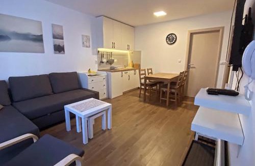 Lisina Apartment | Kraljicin Cardak