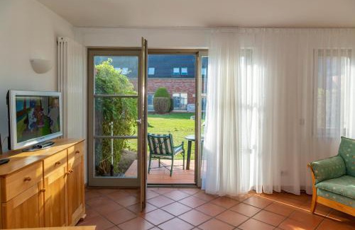 Mellenthin Apartment | Kranich - Ferienwohnung mit Terrasse