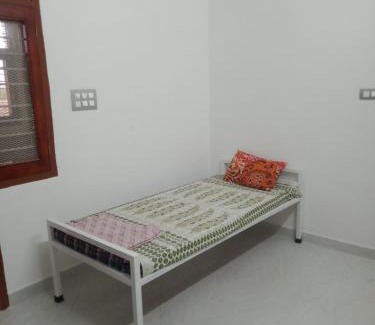Udaipur District House | Krishna Guest House Udaipur