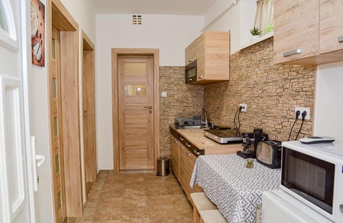 Hajduszoboszlo Apartment | Krisztina Apartman 81