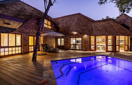 Hazyview Ski Chalet | Kruger Park Lodge - IKZ2 - 3 Bedroom Chalet