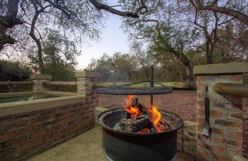 Marloth Park House | Kruger's Retreat House & Kruger's Rest Studio