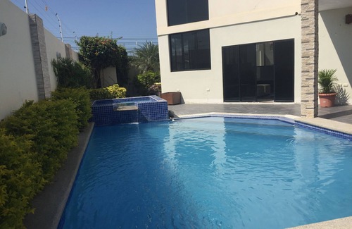 Salinas House | KsaMarita nice vacational beach house