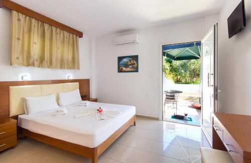 Golden Beach Apartment | Ktima Chryssafis