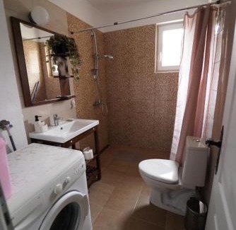 Central Serbia Apartment | Kuća Petrovića