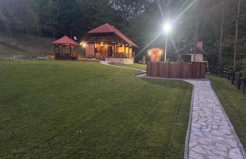 Sumadija House | Kuca za odmor Marjanovic