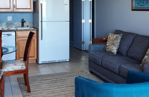 Honokowai Condo | Kuleana 407 Oceanfront Condo - Ground Level - 5 Star Reviews