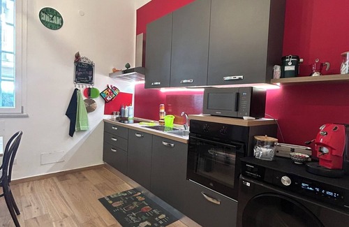 Palermo Apartment | Kuluri Cheerful and welcoming residential apartment in the city center.